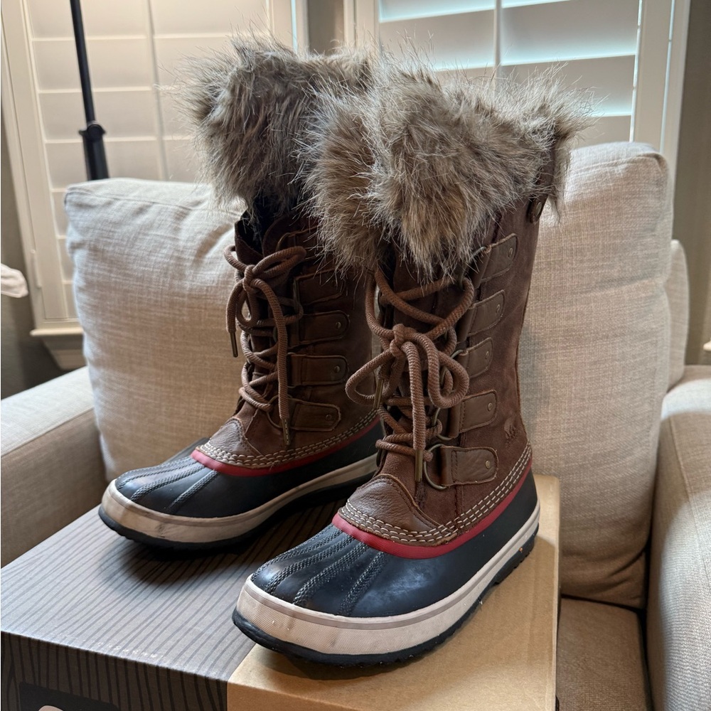 Joan of Artic| Umber - Sorel Brown and Red/Black Winter Boots with Faux Fur
